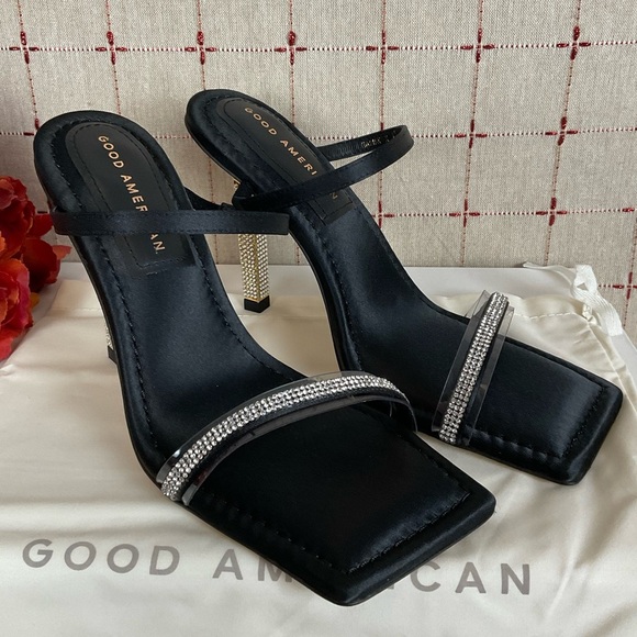 Good American Satin Strappy Heels Square Toe Sz 6.5 Black & Gold + Rhinestones - Picture 2 of 6